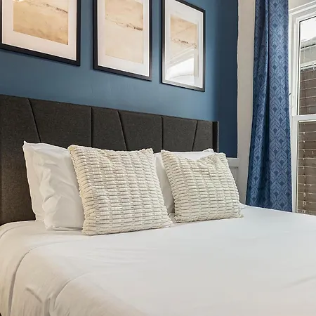 The Metropolitan Manor-New Corporate Apt Downtown
